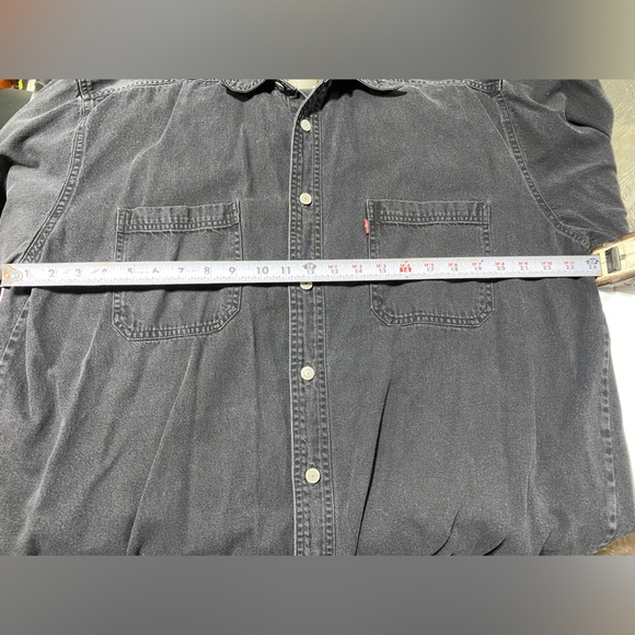 Vintage Levi's Red Tab Denim Shirt Mens Size Large Button Up Black - Picture 4 of 4